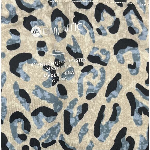 Omantic Athletic Shorts Large Biker Shorts Cheetah Print Cream R9 - Picture 3 of 8